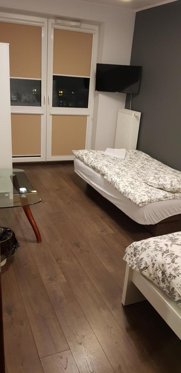Pokoje Zeromskiego 1B Apartment Бялисток Стая снимка
